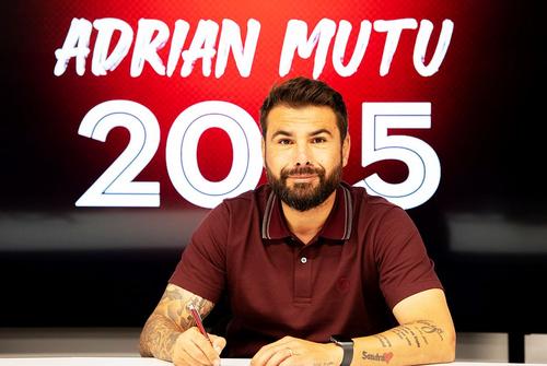 Adrian Mutu // foto: Facebook @ FC Rapid 1923