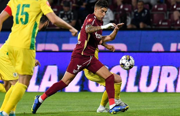 Rapid mai vrea un jucător de la CFR! Anunțul făcut de campioană