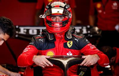 Carlos Sainz și respectul față de Fernando Alonso: ”Se umflă o rivalitate care nu există”