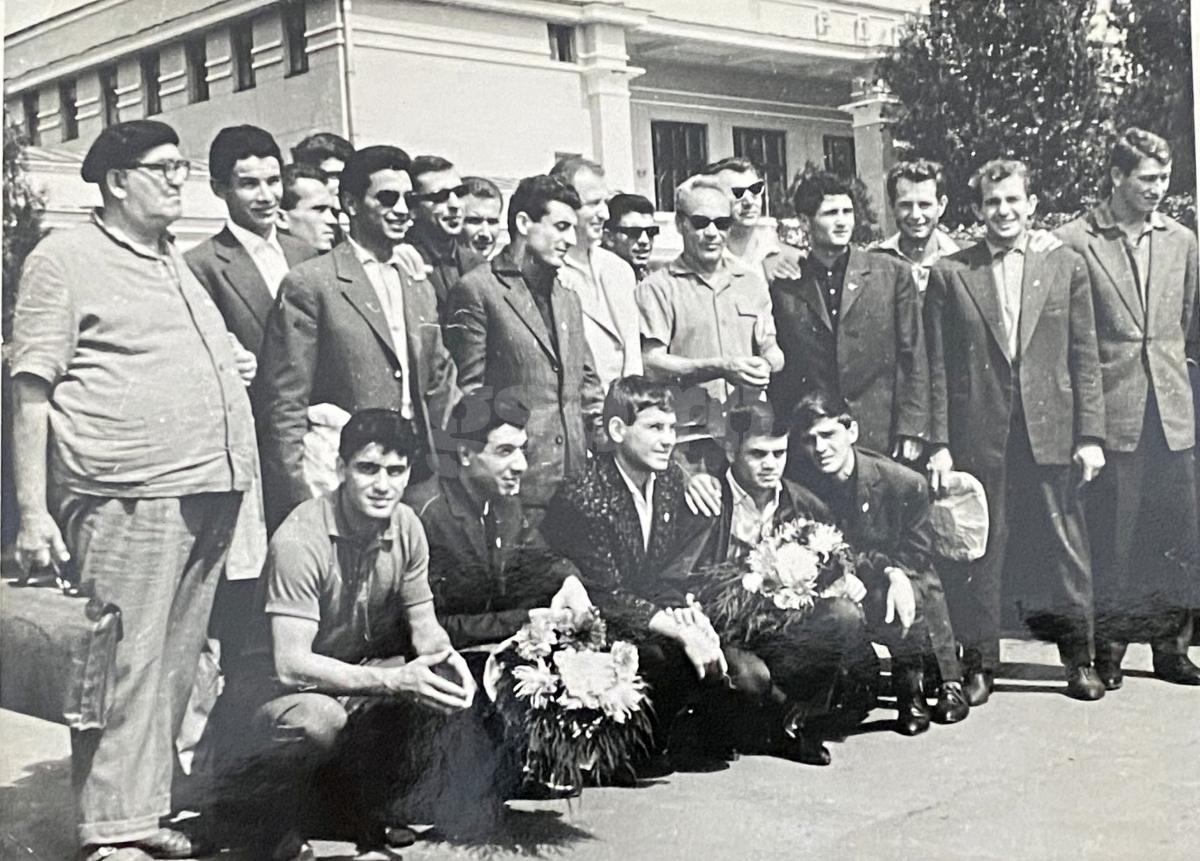 Cea mai clară victorie a lui Dinamo din întreaga istorie a fost BLAT! Dezvăluiri incredibile după aproape 60 de ani: „Blat ca să primească nevestele unora pașaport!”