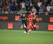FCSB a cerut trei penalty-uri cu Nordsjaelland! tribunele au explodat: „Hoții, hoții!” » Fotoreporterul GSP a surprins cadru cu cadru cea mai fierbinte fază a meciului