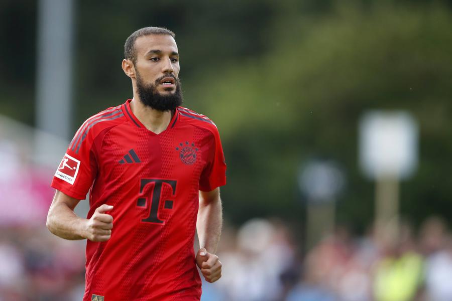 Noussair Mazraoui, foto: Imago Images Dublă lovitură dată de United în ziua derby-ului cu City! 70 de milioane de euro pentru doi jucători de la Bayern