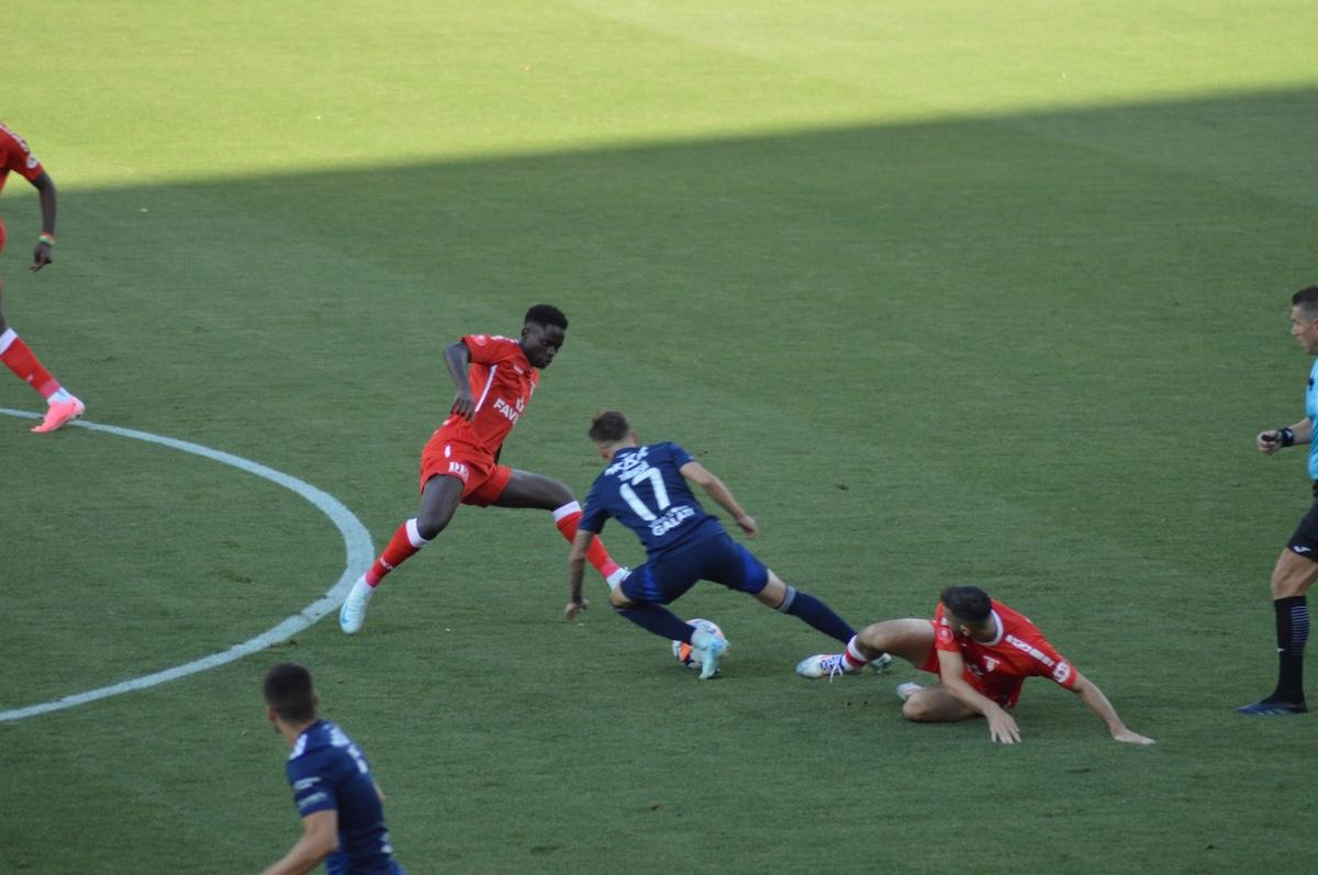 UTA - Oțelul Galați 1-1» Oțel topit la ultima fază! Trupa lui Dorinel scapă victoria în prelungiri: UTA a salvat dramatic un punct