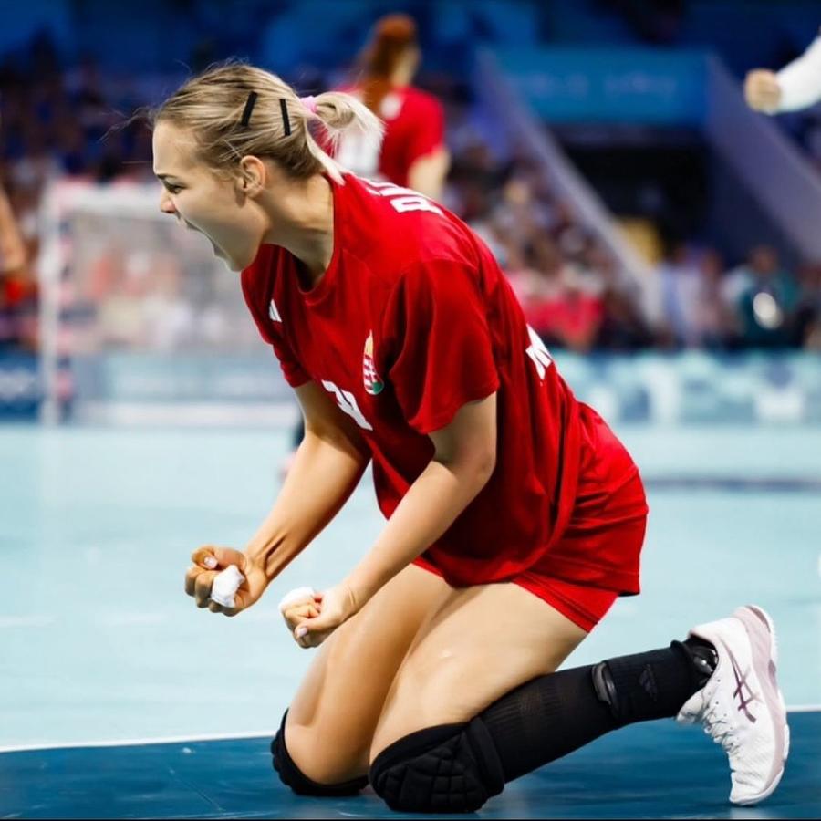 CSM București a transferat-o pe Noemi Pasztor. Foto: Instagram CSM București a oficializat transferul anunțat de GSP: „Au fost câteva săptămâni intense pentru mine”