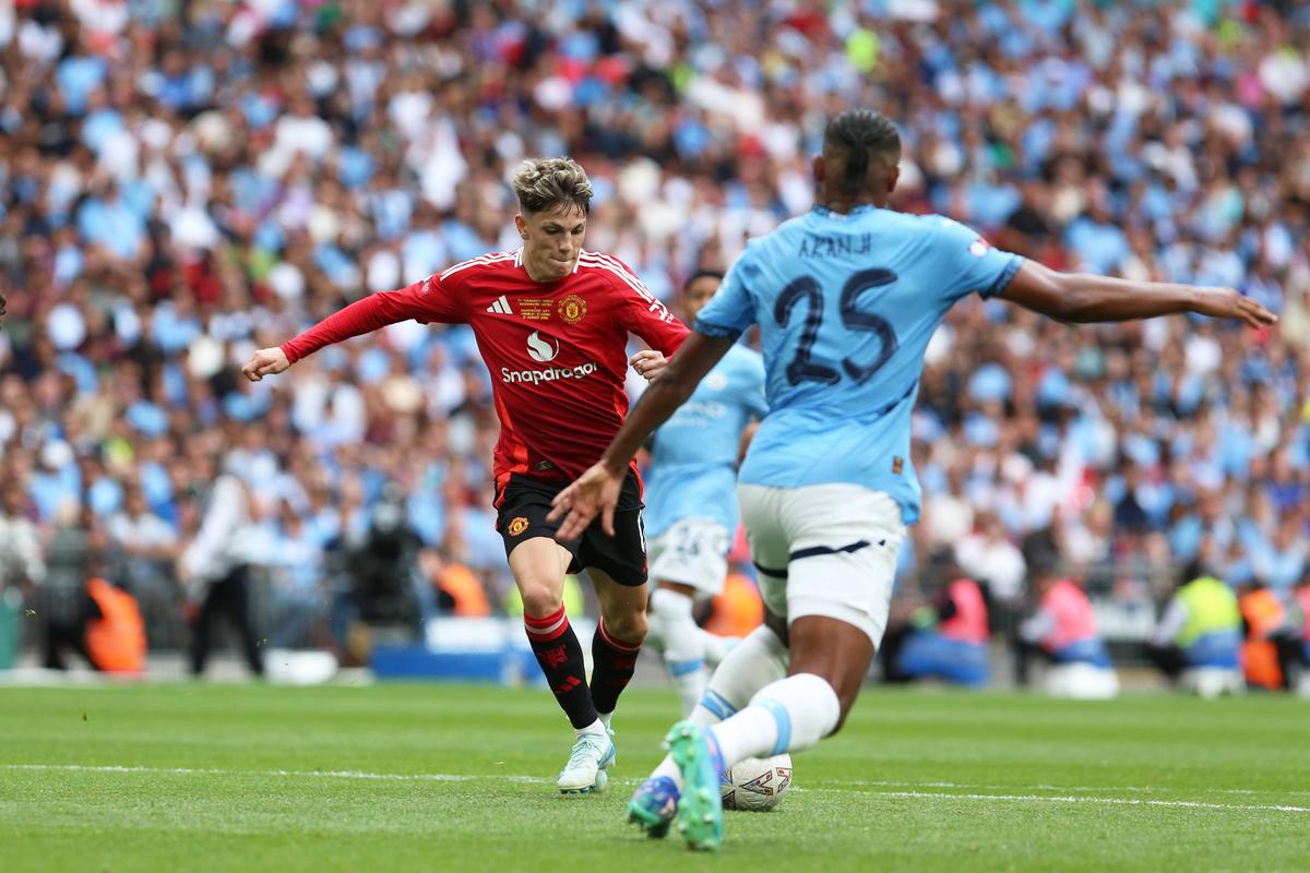 Manchester City câștigă în debutul stagiunii din Regat » „Cetățenii” și-au adjudecat Supercupa Angliei, după ce au învins-o pe United la penalty-uri
