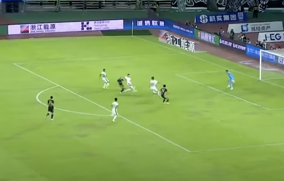Alexandru Mitriță, gol și assist în China » Echipa lui a condus de două ori, dar nu a câștigat