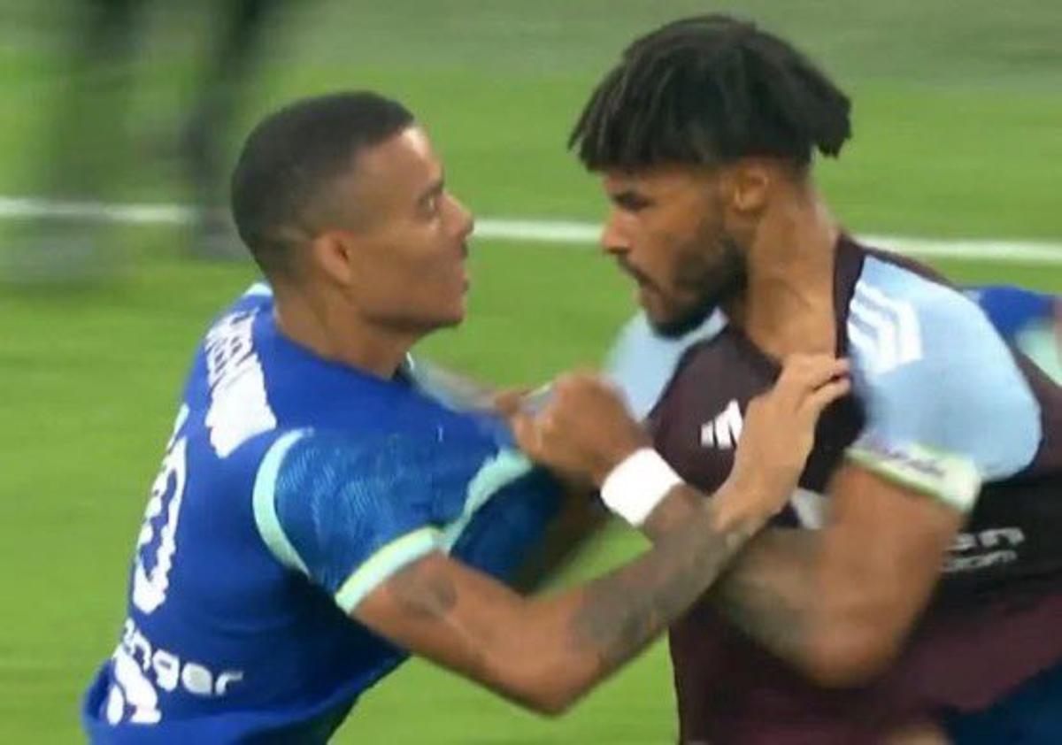 Tyrone Mings i-a rupt tricoul lui Mason Greenwood în Marseille - Aston Villa