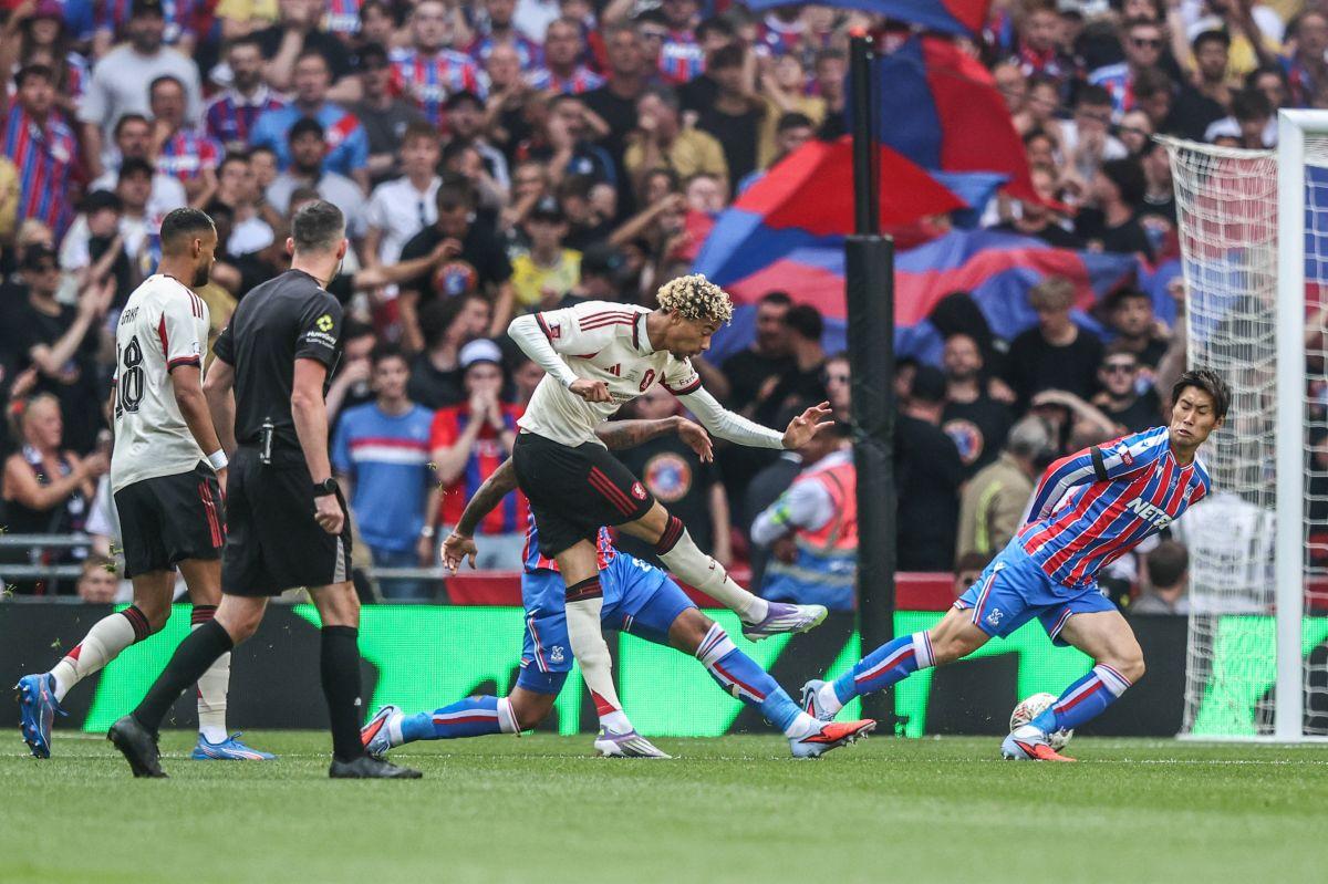 Crystal Palace - Liverpool, Supercupa Angliei