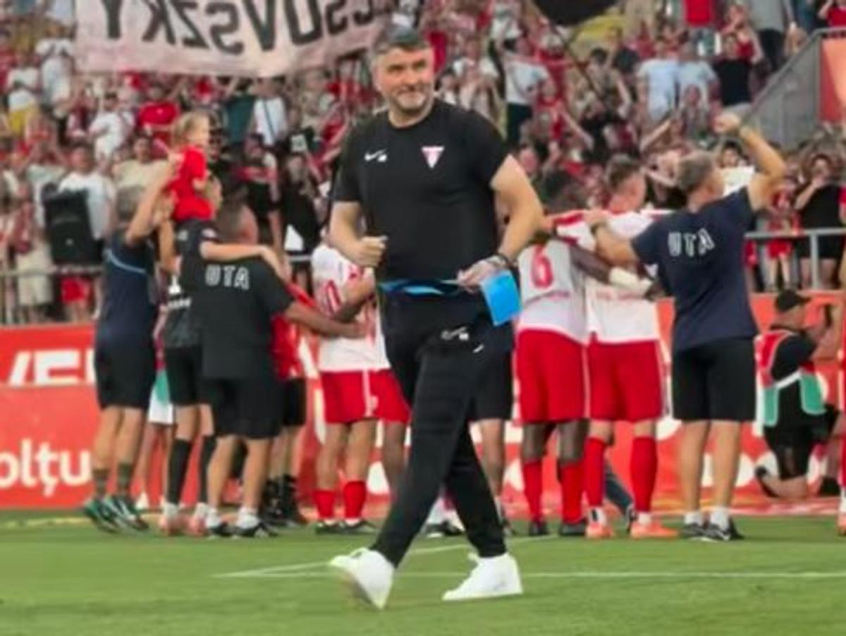 Imagini spectaculoase din Superligă: „Cine e pe primul loc? UTA e!”