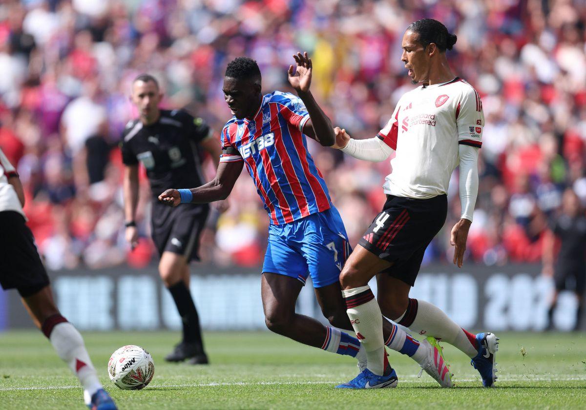 Eroul cu șapcă de pe Wembley » Crystal Palace a învins-o pe Liverpool la lovituri de pedeapsă în Supercupa Angliei. Henderson, magistral!