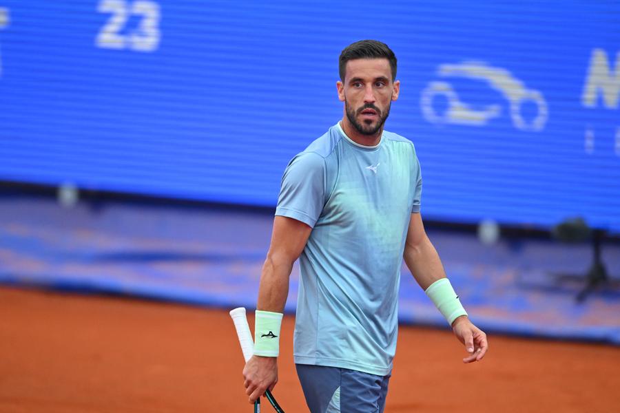 Damir Dzumhur, semifinalist la Țiriac Open/Foto: Imago Images „Acum 3 ani aproape am murit” » Mărturia tulburătoare a semifinalistului de la Țiriac Open: „Durerea, pur și simplu, mă ucidea”