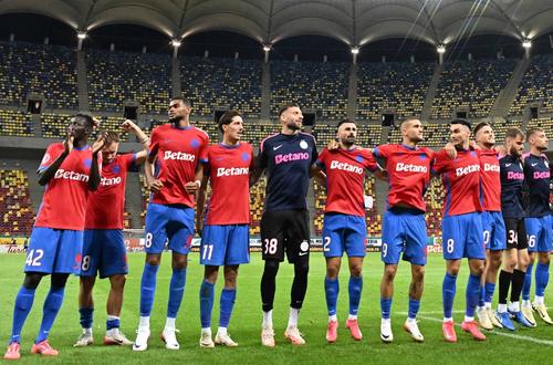 Malcom Edjouma, înregistrat de FCSB pe lista de Superligă // FOTO: Imago