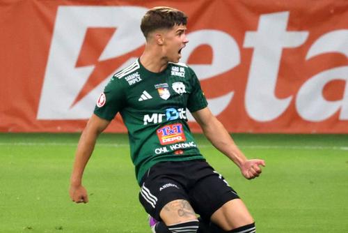 Prin golul marcat în prima repriză, Raul Rotund a decis meciul FCSB - Slobozia. FOTO: Ionuț Iordache
