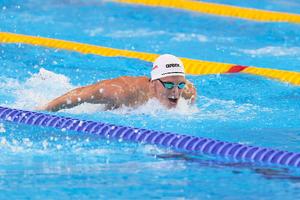 Cinci români intră astăzi în bazin la Campionatele Europene de la Paris