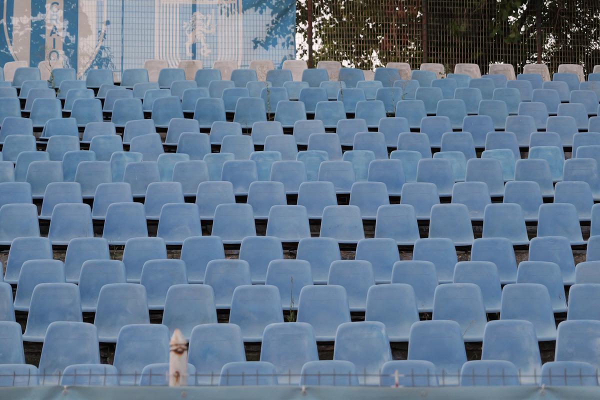 Paradoxul din sudul României: de 13 ani fără fotbal la nivel național, însă stadionul de 11.000 de locuri a fost modernizat pentru o echipă din alt oraș