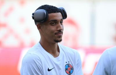 Boutoutaou are o nouă problemă! » Iese din echipa celor de la FCSB?