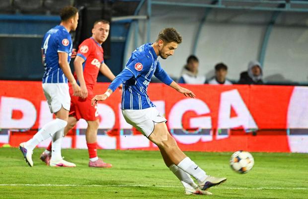 Interes pentru Victor Dican! Unde poate ajunge fotbalistul Farului