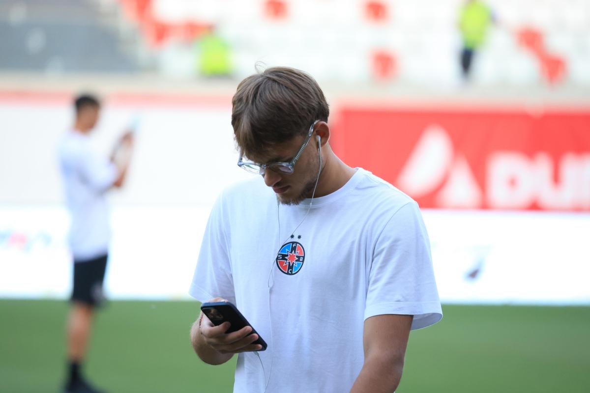 „Ria, Ria, Ungaria!” vs. „România, România!” » Tot ce s-a întâmplat înainte de Sepsi - FCSB, cu 7.900 de fani în tribune