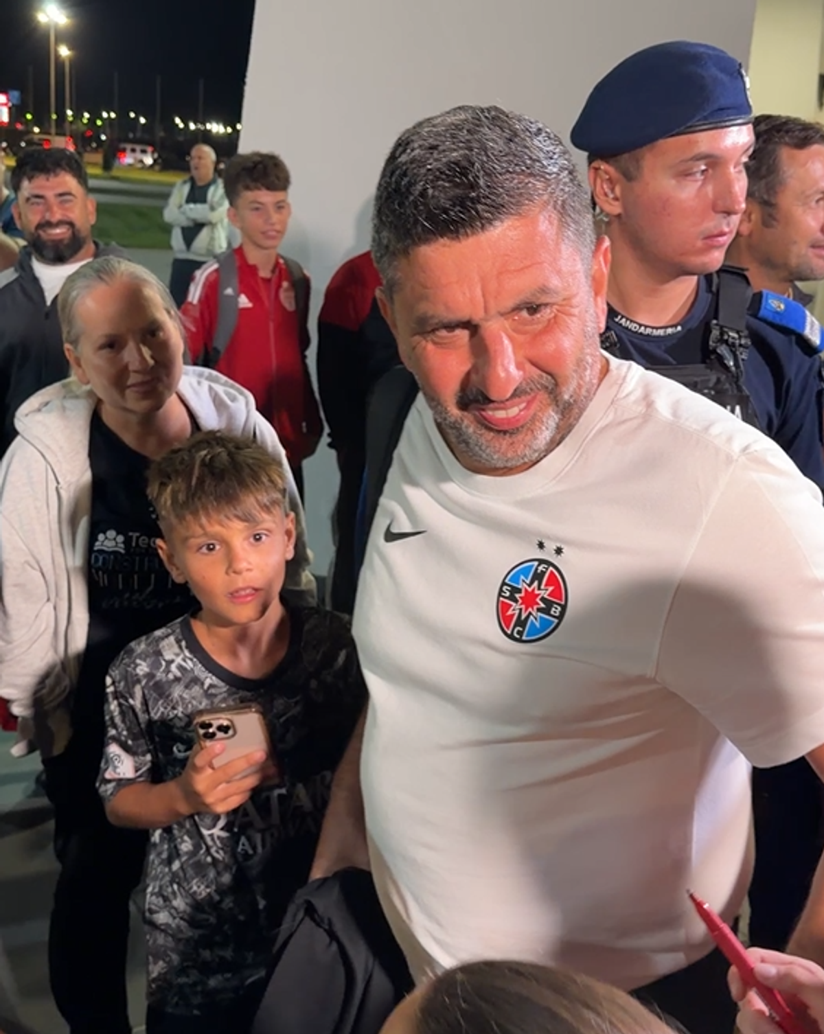 Ce s-a întâmplat în zona autocarelor după Sepsi - FCSB