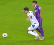 Oltenii au cerut penalty în minutul 88, la un contact între Assad și Dorinel Oancea // foto: PrimaSport