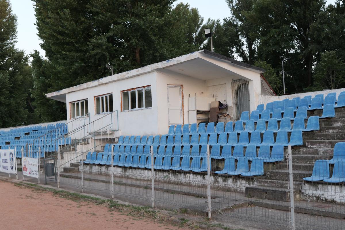 Paradoxul din sudul României: de 13 ani fără fotbal la nivel național, însă stadionul de 11.000 de locuri a fost modernizat pentru o echipă din alt oraș