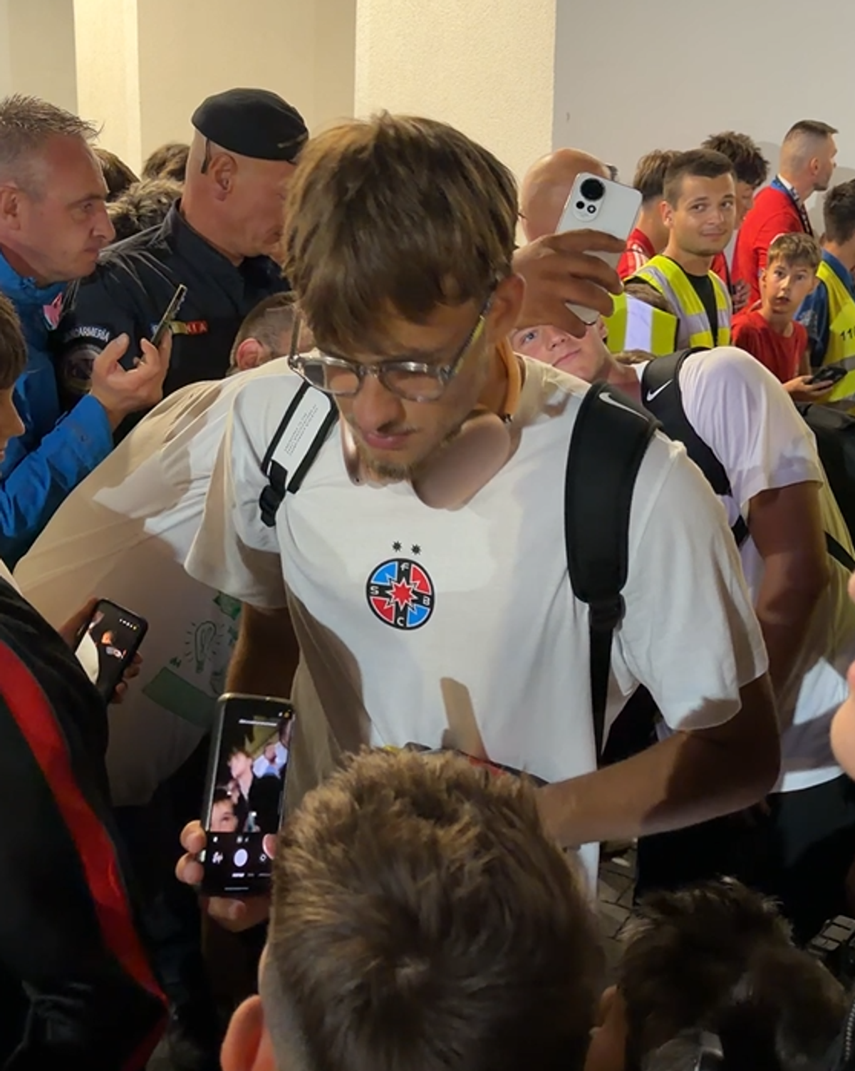Ce s-a întâmplat în zona autocarelor după Sepsi - FCSB