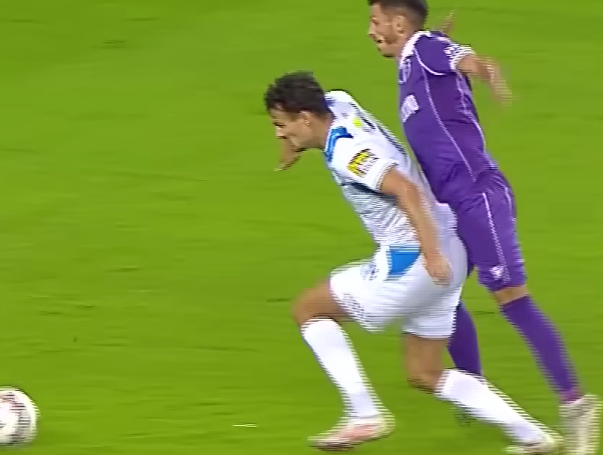 A fost penalty pentru olteni? Verdictul specialistului, la cea mai mare controversă din Craiova - FC Argeș: „În mod intenționat”