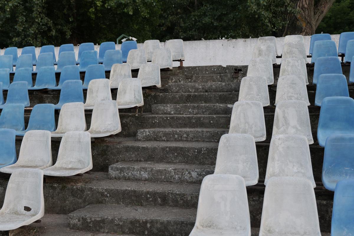 Paradoxul din sudul României: de 13 ani fără fotbal la nivel național, însă stadionul de 11.000 de locuri a fost modernizat pentru o echipă din alt oraș