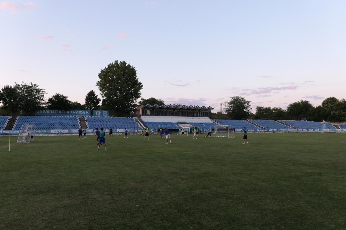 Paradoxul din sudul României: de 13 ani fără fotbal la nivel național, însă stadionul de 11.000 de locuri a fost modernizat pentru o echipă din alt oraș