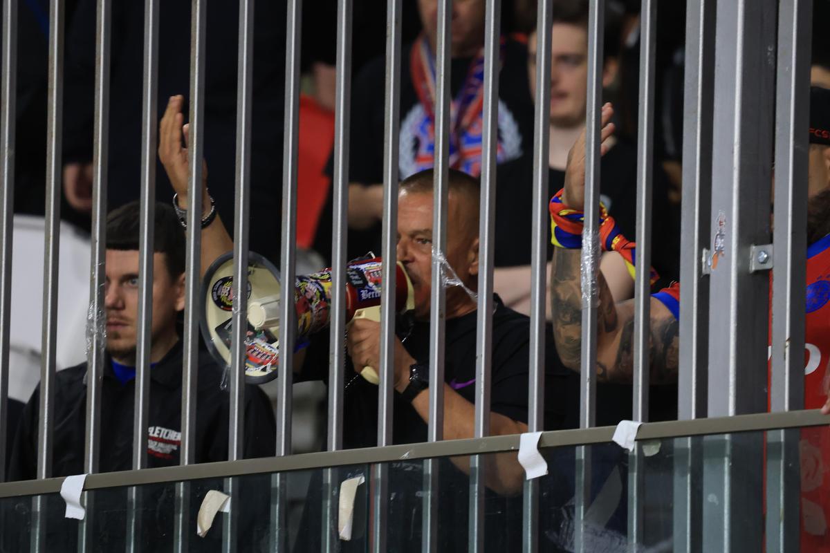 Ce s-a întâmplat imediat după după Sepsi – FCSB: „Dacă fotbal nu jucați, de la Steaua să plecați” + Cel mai criticat jucător