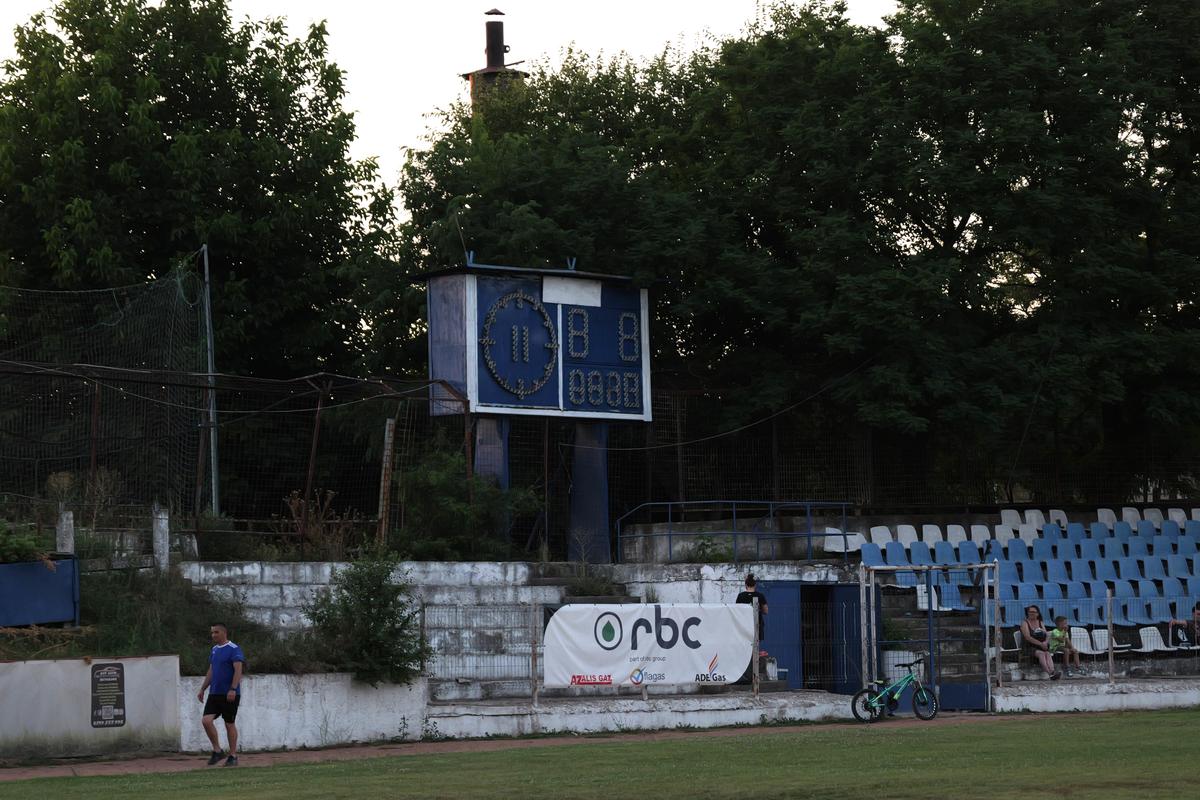 Paradoxul din sudul României: de 13 ani fără fotbal la nivel național, însă stadionul de 11.000 de locuri a fost modernizat pentru o echipă din alt oraș