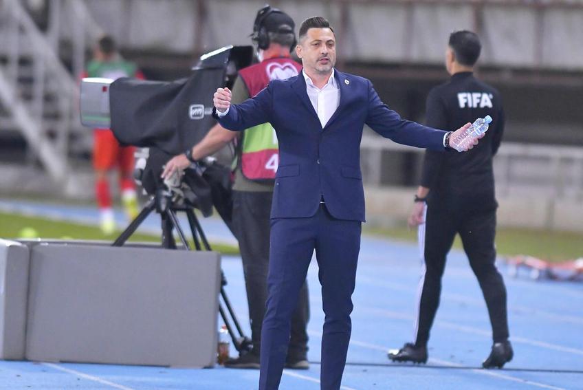 Spre deosebire de giganți ca Jose Mourinho sau Pep Guardiola, Mirel Rădoi se ferește să vorbească public despre vaccinările în rândul jucătorilor