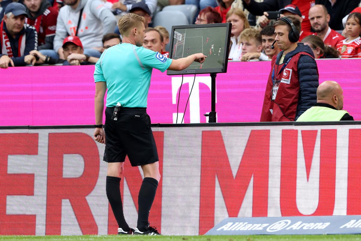 Bayern a comis-o iar în Bundesliga, dar trimite un puști direct în istorie! A devenit cel mai tânăr marcator din istoria clubului