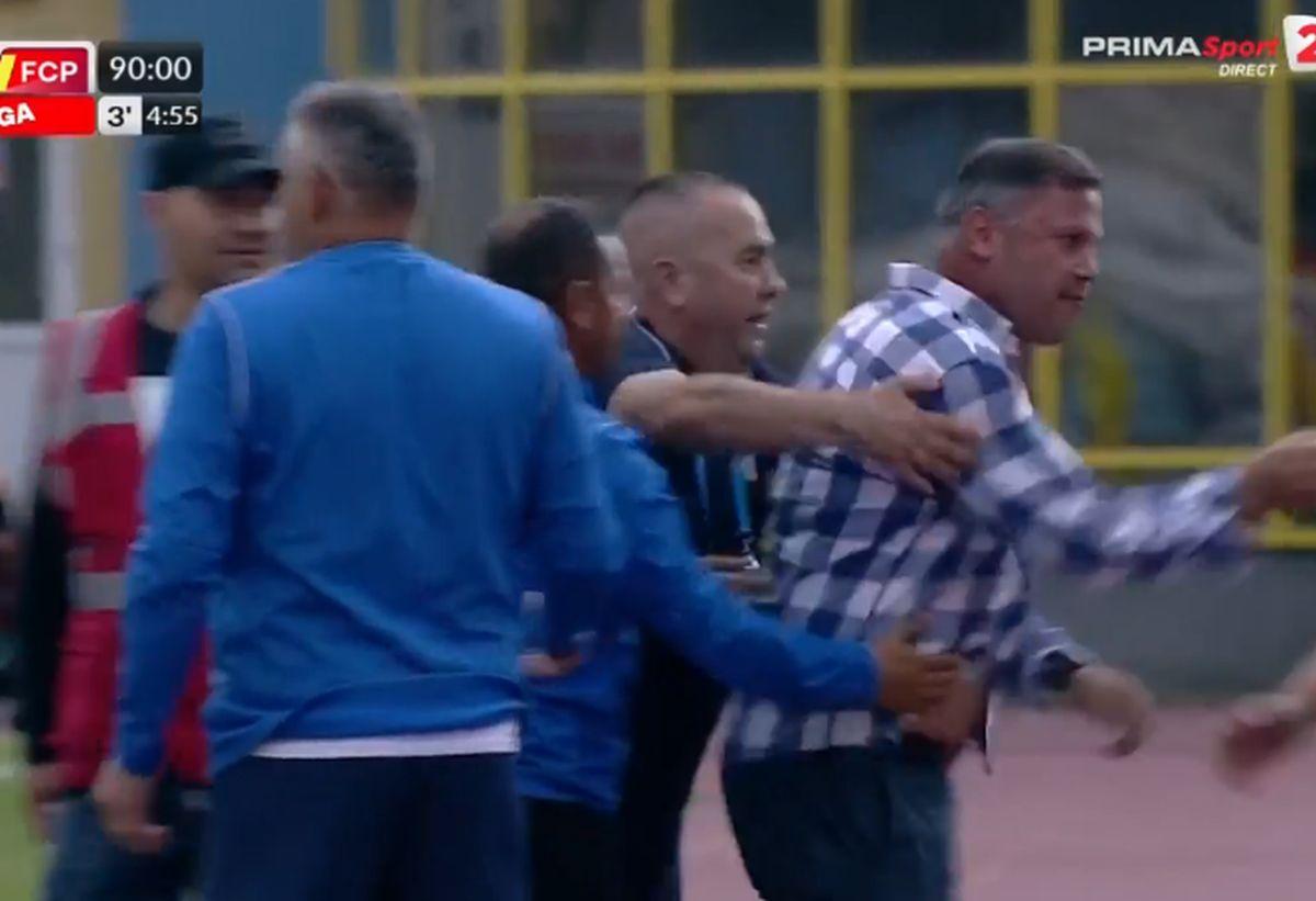 Dănuț Perjă, directorul sportiv al lui FC Hermannstadt, ceartă cu arbitrul Găman