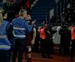 Săpunaru, scandal la finalul meciului FCU Craiova - Rapid. Foto: Captură DigiSport