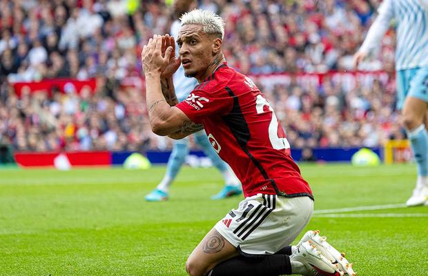 Prea puțin pentru 95 de milioane de euro » Ce planuri are Manchester United cu Antony