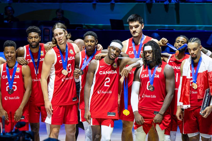 Încă o înfrângere usturătoare pentru SUA! Americanii au pierdut și finala mică, în fața Canadei + Mesajul lui LeBron James care le dă speranțe fanilor