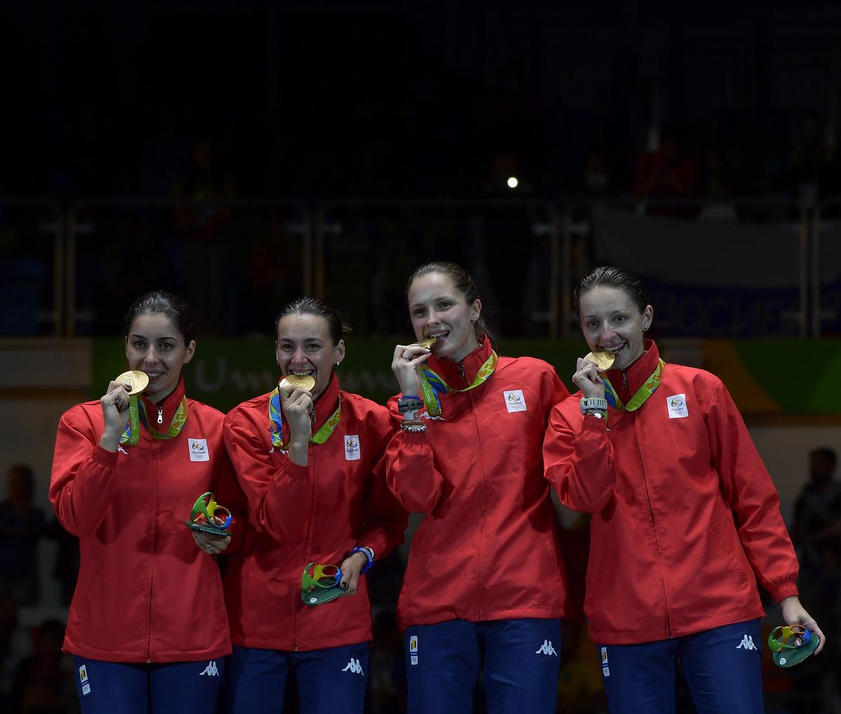 Campioana olimpică Loredana Dinu, mărturie sfâșietoare în studioul „La feminin”: „Tata strângea ziar după ziar, a murit într-un accident tragic...”