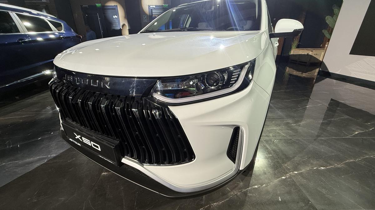 Jetour atacă piața auto! Noul model X50 poate fi comandat și în România