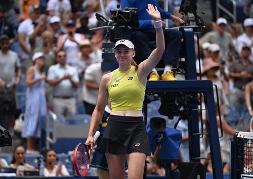 Elena Rybakina salutând publicul de la US Open FOTO Imago Images