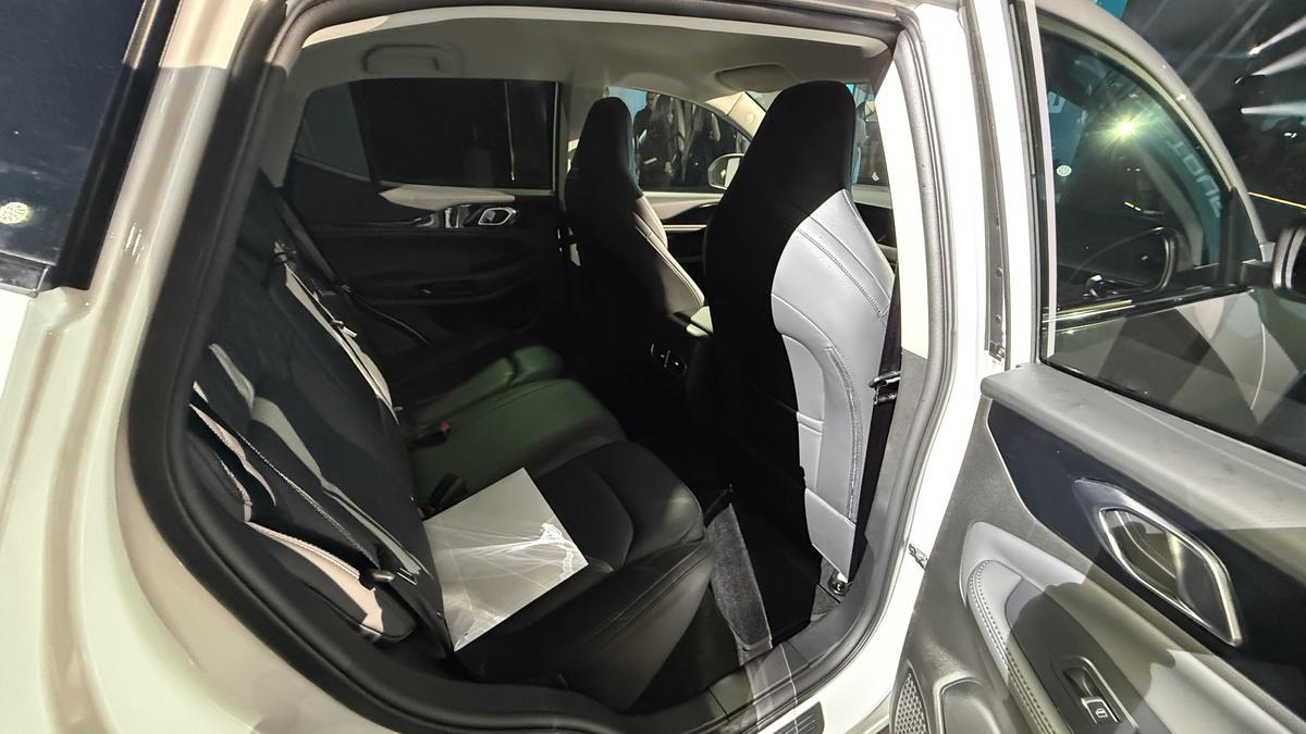Jetour atacă piața auto! Noul model X50 poate fi comandat și în România
