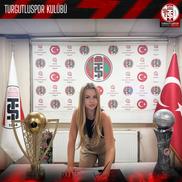 Zeynep Mestan, antrenoarea de la Turgutluspor / Sursă foto: Instagram