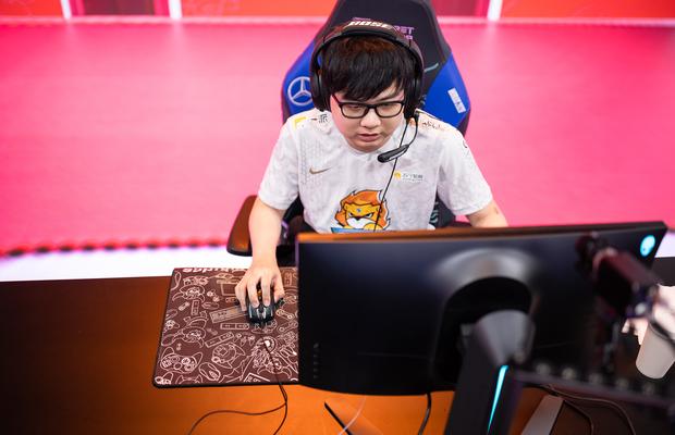 G2 Esports și Suning s-au calificat în fazele eliminatorii la Mondialul de LoL