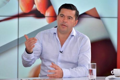 Cosmin Contra