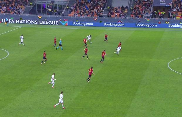 Franța - Spania, finală cu scandal în Liga Națiunilor: „Ofsaid evident la Mbappe” vs. „Nici vorbă, gol valabil!”. Crăciunescu a intrat în direct și a lămurit lucrurile