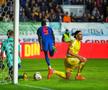 Joyskim Dawa a deschis scorul în Petrolul - FCSB // foto: Raed Krishan, GSP