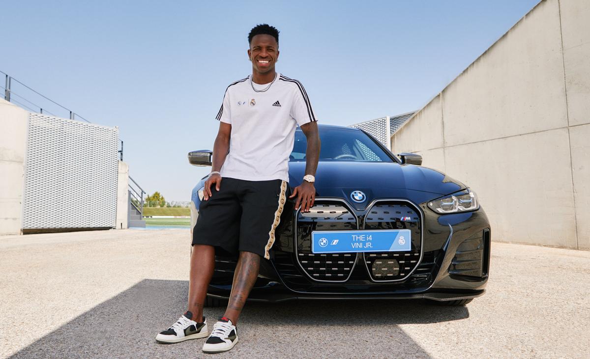 Jucătorii de la Real Madrid au primit BMW-uri de serviciu » Bellingham a ales modelul cel mai scump, cu 653 de cai putere
