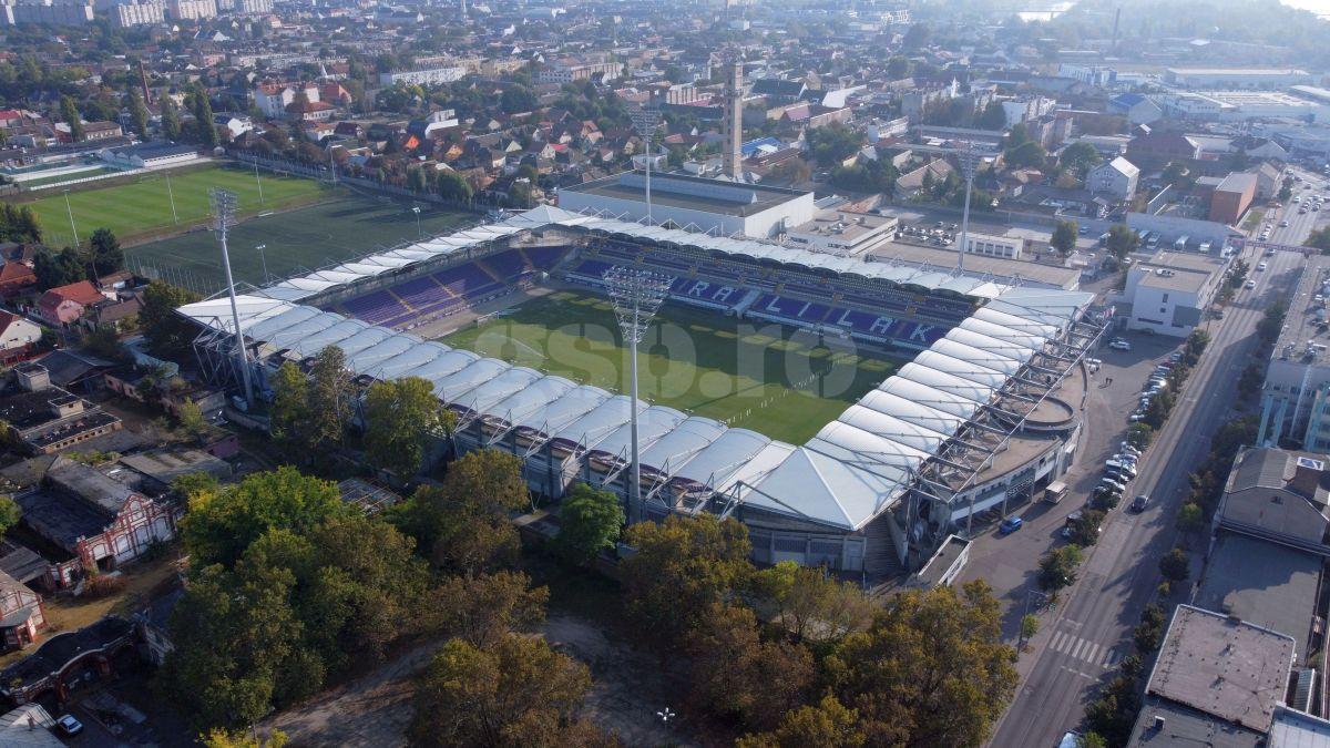 Gazon execrabil pe stadionul lui Ujpest, care va găzdui meciul Belarus - România