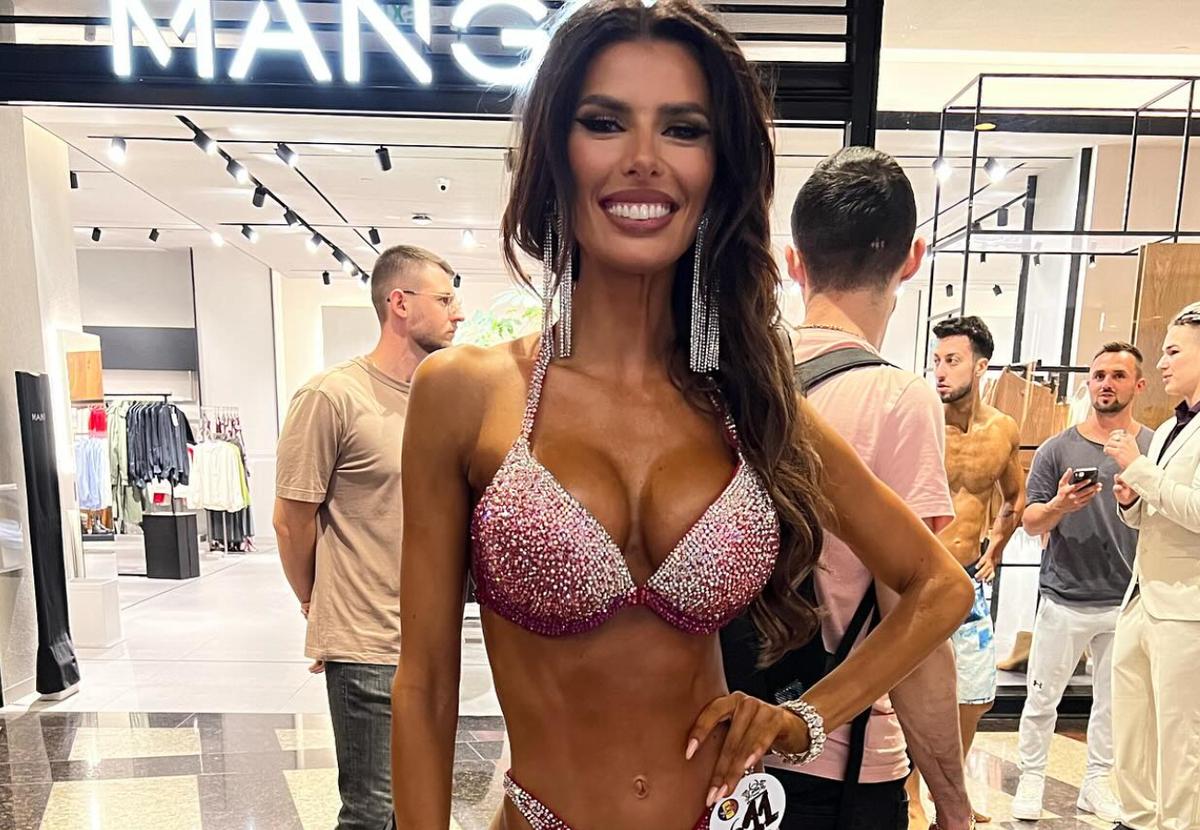 Transformare radicală pentru Ioana Filimon! Miss România 2016 e pasionată de fitness. Foto: Facebook