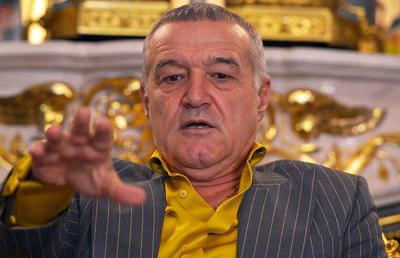 Nu mai e atacant! După doar două zile, Gigi Becali s-a răzgândit în privința postului pe care va juca Dorin Rotariu